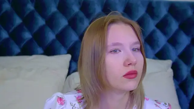 LiliLinn online show from 10.22.25