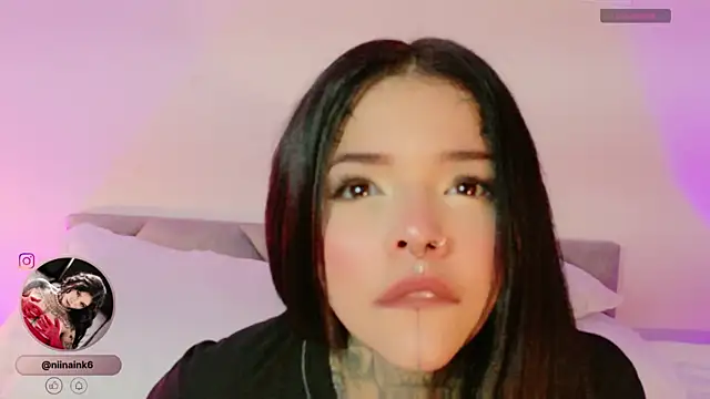 NinaInk online show from 11.12.25