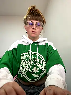 tekila   online show from 11.15.25