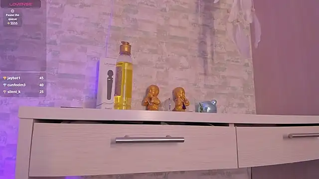 ellamontoya online show from 03.02.25