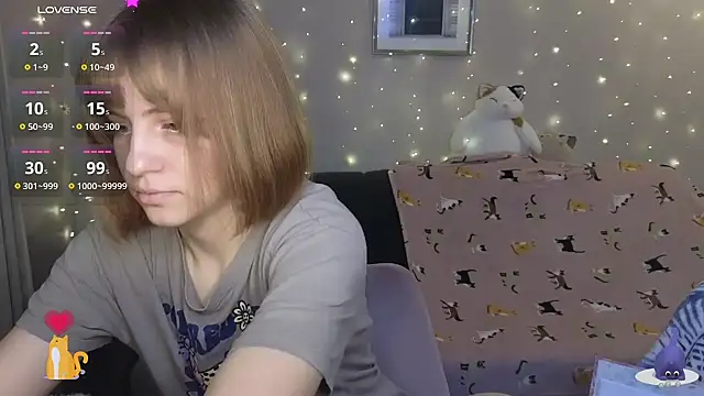 Snapshot of HermioneHHH chatting on 01.23.25 HermioneHHH online show from 01.23.25