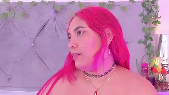 linasantoss online show from 01.17.25