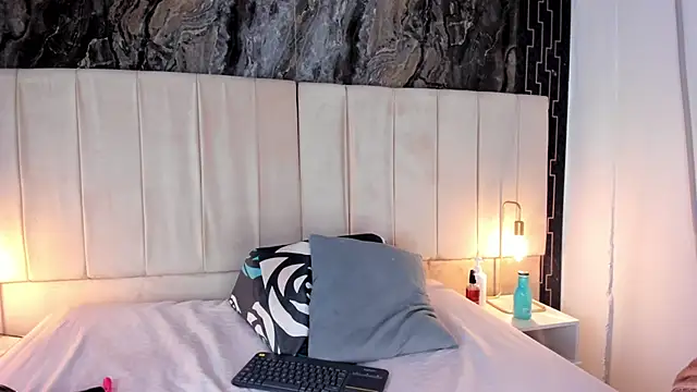 lia sofiia online show from 11.04.25