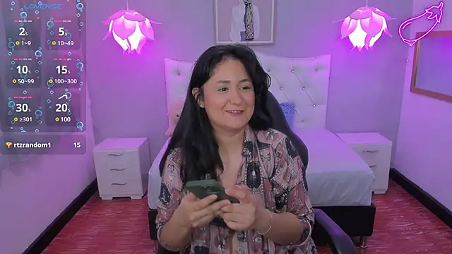 Lisa7 7 online show from 02.21.25