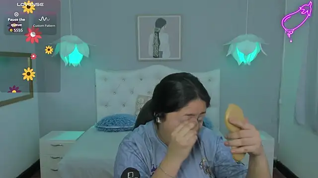 Lisa7 7 online show from 11.19.25