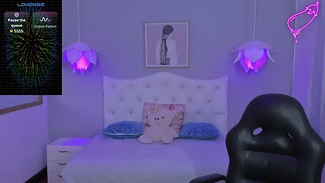 Lisa7 7 online show from 11.26.25