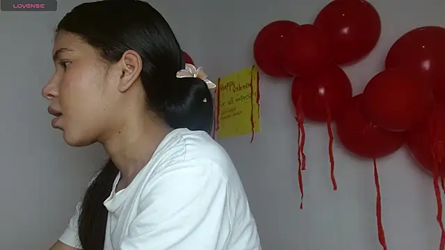 SophiaMeyerst online show from 02.20.25