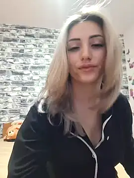 DeeaFUN25 online show from 01.15.25