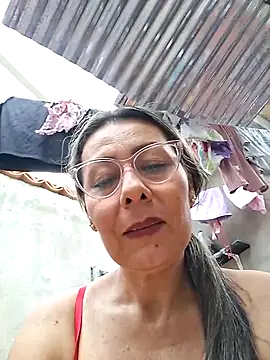 Mia-funny20 online show from 01.14.26