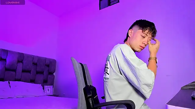 MarcusCollinss  online show from 12.09.24