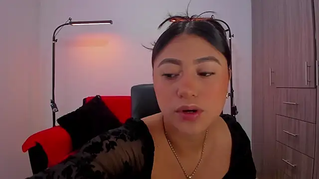 cloy baby   online show from 04.04.26