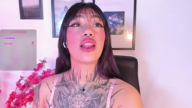 Akari1 Mischief online show from 04.03.26