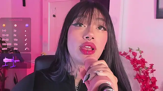 Akari1 Mischief online show from 04.16.26