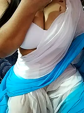Snapshot of SHUBHI880 chatting on 03.05.26 SHUBHI880 online show from 03.05.26