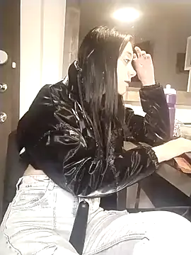 Isabella 21x online show from 02.01.25