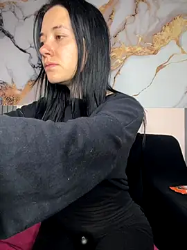 Isabella 21x online show from 09.30.25