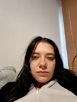 Isabella 21x online show from 02.05.26