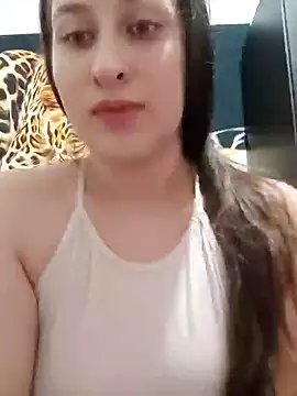 dulccemaria24 online show from 01.25.25