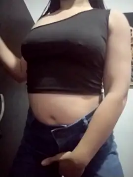 dulccemaria24 online show from 11.29.25