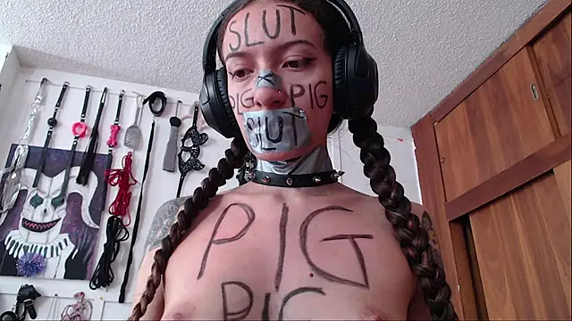 Eloise-brown online show from 01.23.25