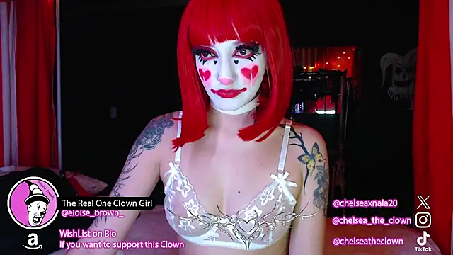 Snapshot of Eloise-brown chatting on 05.02.26 Eloise-brown online show from 05.02.26