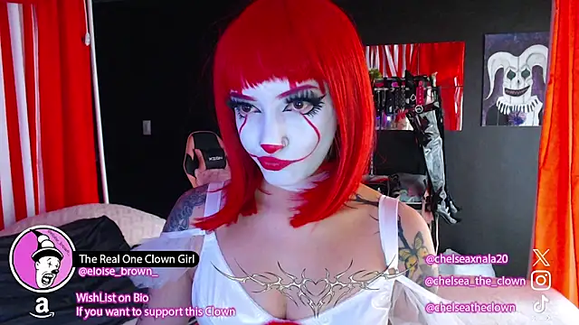 Snapshot of Eloise-brown chatting on 05.14.26 Eloise-brown online show from 05.14.26