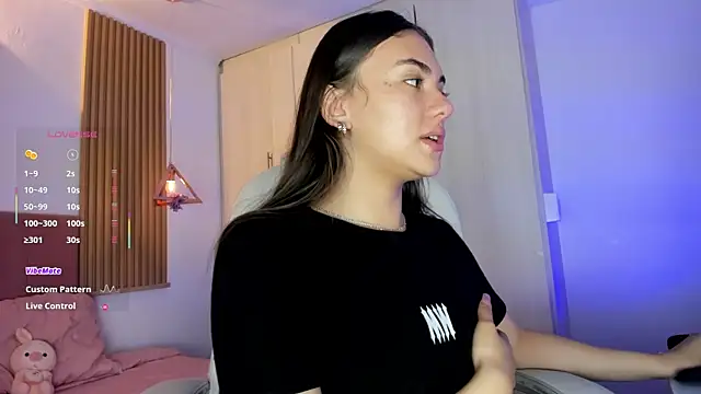 mia nevaeh online show from 07.11.26