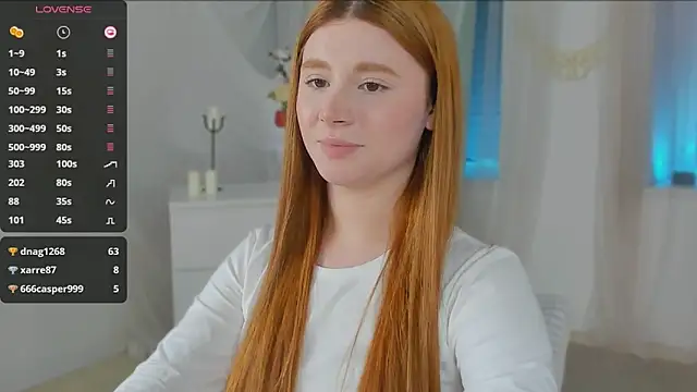 Snapshot of Freckle_Diyana chatting on 01.27.25 Freckle Diyana online show from 01.27.25