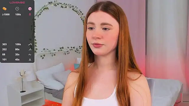 Snapshot of Freckle_Diyana chatting on 03.13.25 Freckle Diyana online show from 03.13.25