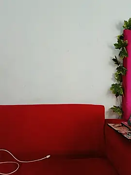 Miss Moriah online show from 07.10.26