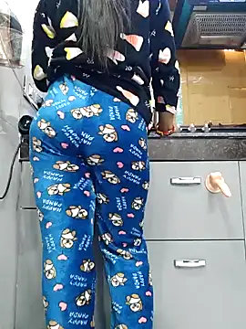 Manpreet kaur21 online show from 12.14.24