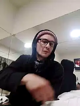 Snapshot of gabelove369 chatting on 12.06.24 gabelove369 online show from 12.06.24