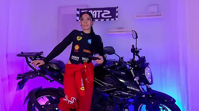 AmyPalmmer online show from 11.01.25