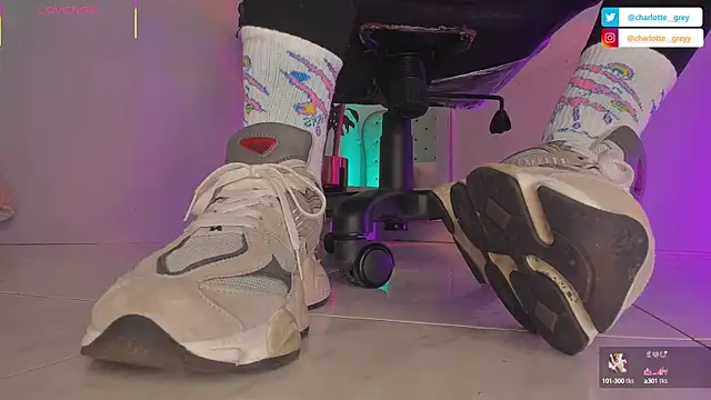 charlotte  grey online show from 09.19.25