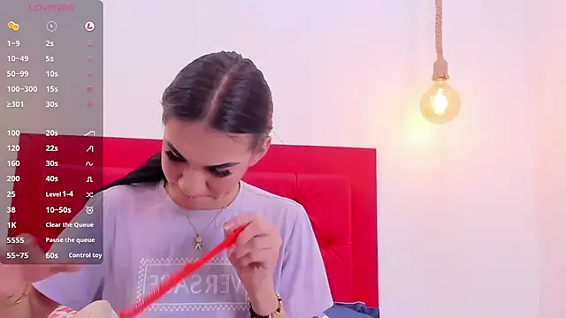 Mia thompson 19 online show from 01.10.25