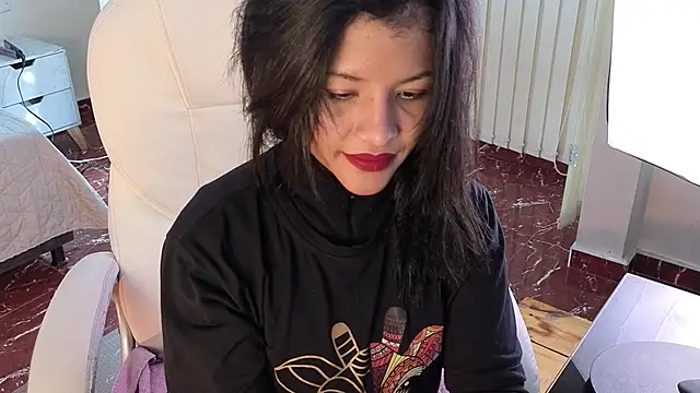 petite molly  online show from 01.07.26