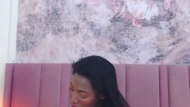 SabrinaDevill online show from 11.04.25