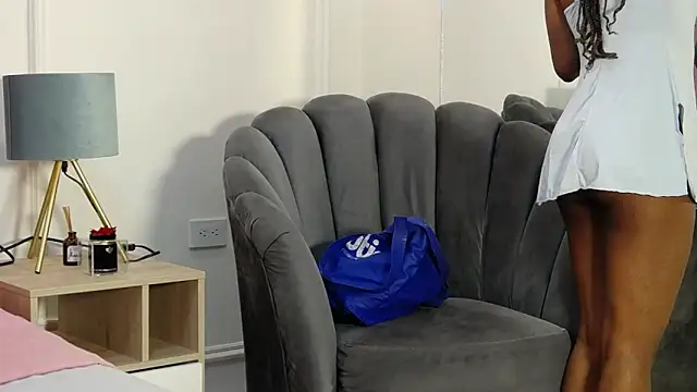 Snapshot of SabrinaDevill chatting on 05.19.26 SabrinaDevill online show from 05.19.26