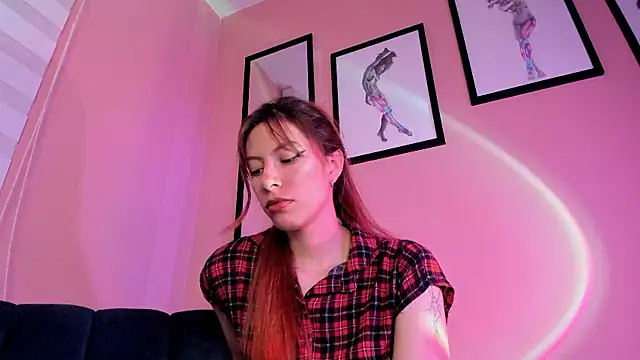 Snapshot of SensualJane2 chatting on 09.26.25 SensualJane2 online show from 09.26.25
