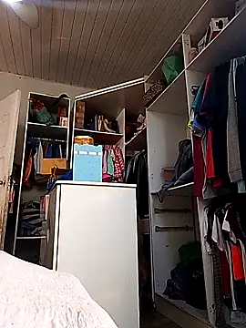 Snapshot of Putaepirocudo chatting on 04.15.26 Putaepirocudo online show from 04.15.26