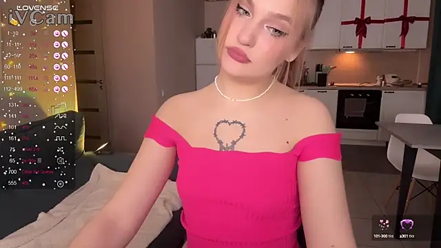 CarolineLovers online show from 02.06.25