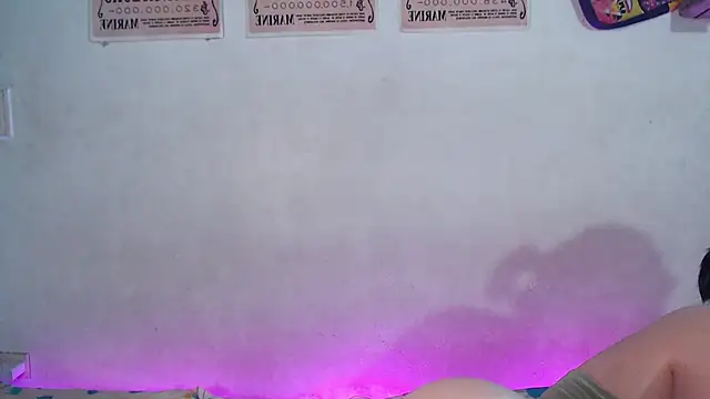Snapshot of elizabethtaylorxxx chatting on 01.11.25 elizabethtaylorxxx online show from 01.11.25