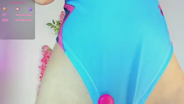 Snapshot of Amy-Skinny chatting on 02.28.25 Amy-Skinny online show from 02.28.25