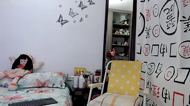 golositha29 online show from 02.25.25