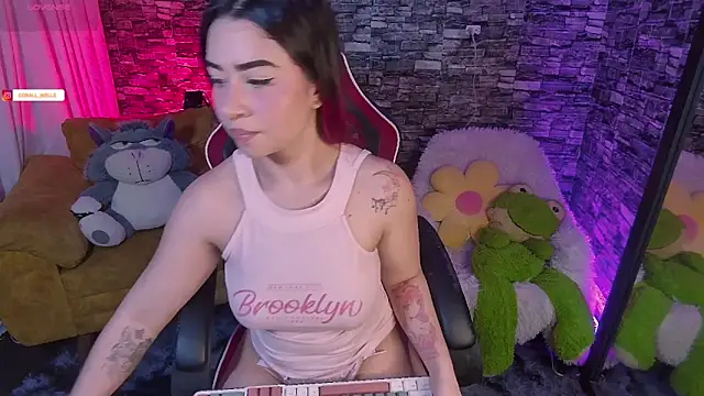 corallwells online show from 01.18.26