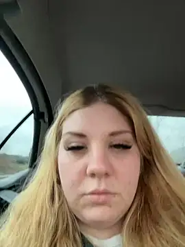 LenaundLeon online show from 03.11.25