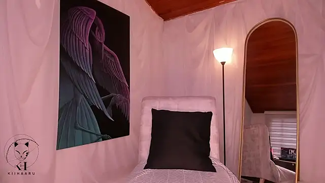 Snapshot of kiihaaru- chatting on 03.20.25 kiihaaru- online show from 03.20.25