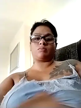 Snapshot of LUSTFULLTRISHA chatting on 01.08.26 LUSTFULLTRISHA online show from 01.08.26