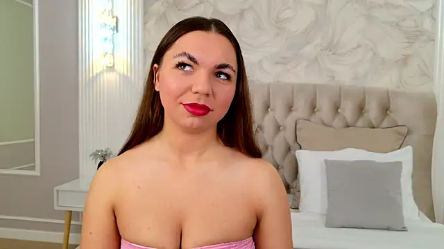 Snapshot of CamillaLarson chatting on 04.29.26 CamillaLarson online show from 04.29.26