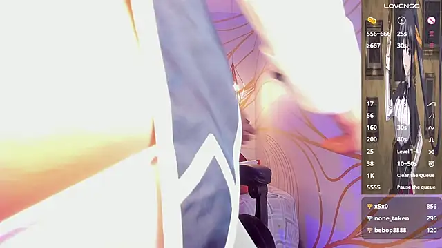 IamNayuta online show from 02.24.25